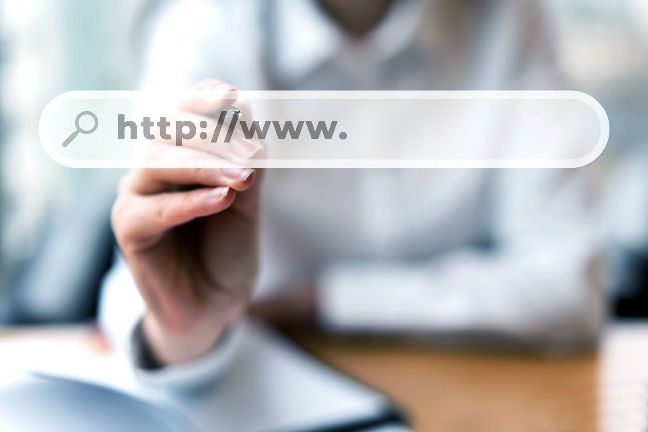 <a href="https://www.freepik.com/free-photo/website-hosting-concept-with-search-bar\_26412525.htm#fromView=image\_search\_similar&amp;page=1&amp;position=37&amp;uuid=bec52161-d01b-4c97-9ab0-33592c86059d">Image by freepik</a>